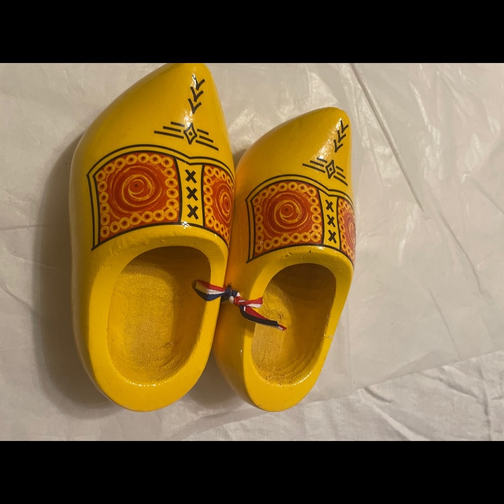 Vintage Tiny Holland Wooden Shoes...